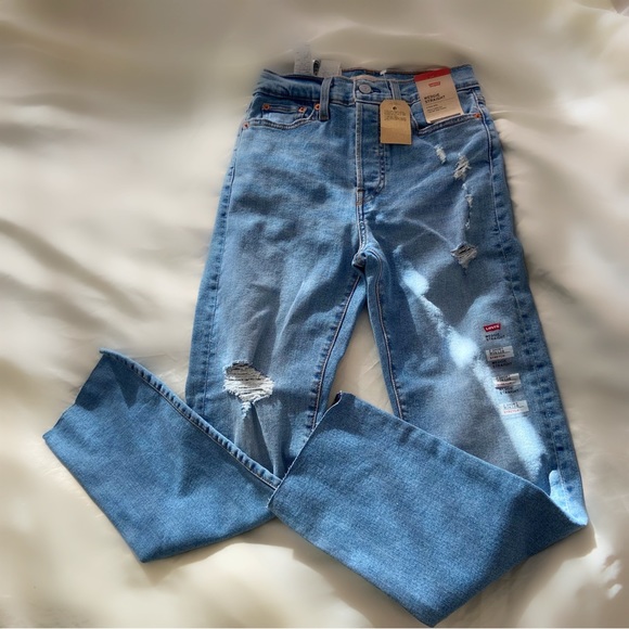 Levis wedgie straight high rise stretch distressed size 2 stretch new with tags - Picture 4 of 8